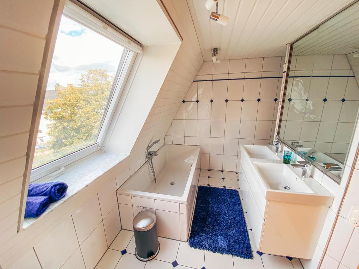Rheinloft 3 - Grosse Giebelwohnung Mit Dachterrassen An Der Rheinpromenade Emmerich Extérieur photo