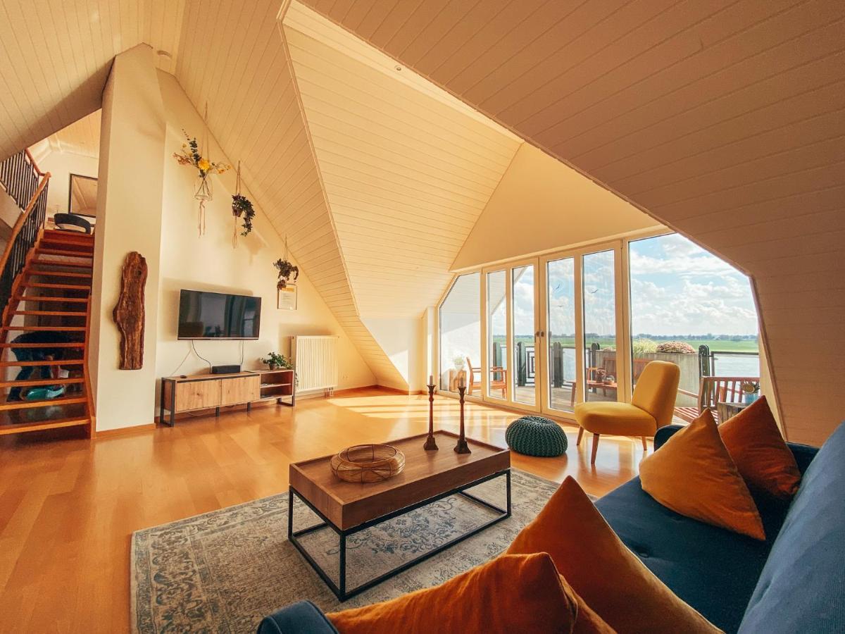 Rheinloft 3 - Grosse Giebelwohnung Mit Dachterrassen An Der Rheinpromenade Emmerich Extérieur photo