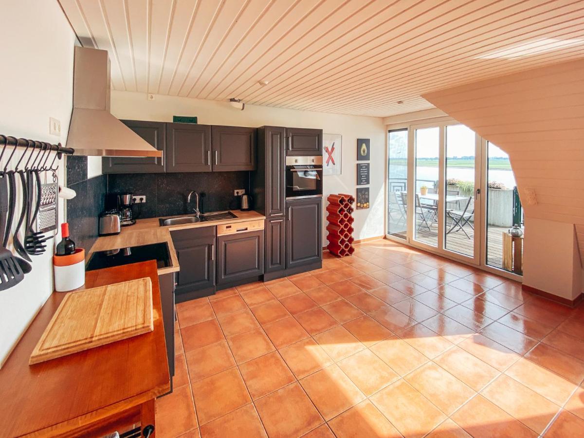 Rheinloft 3 - Grosse Giebelwohnung Mit Dachterrassen An Der Rheinpromenade Emmerich Extérieur photo