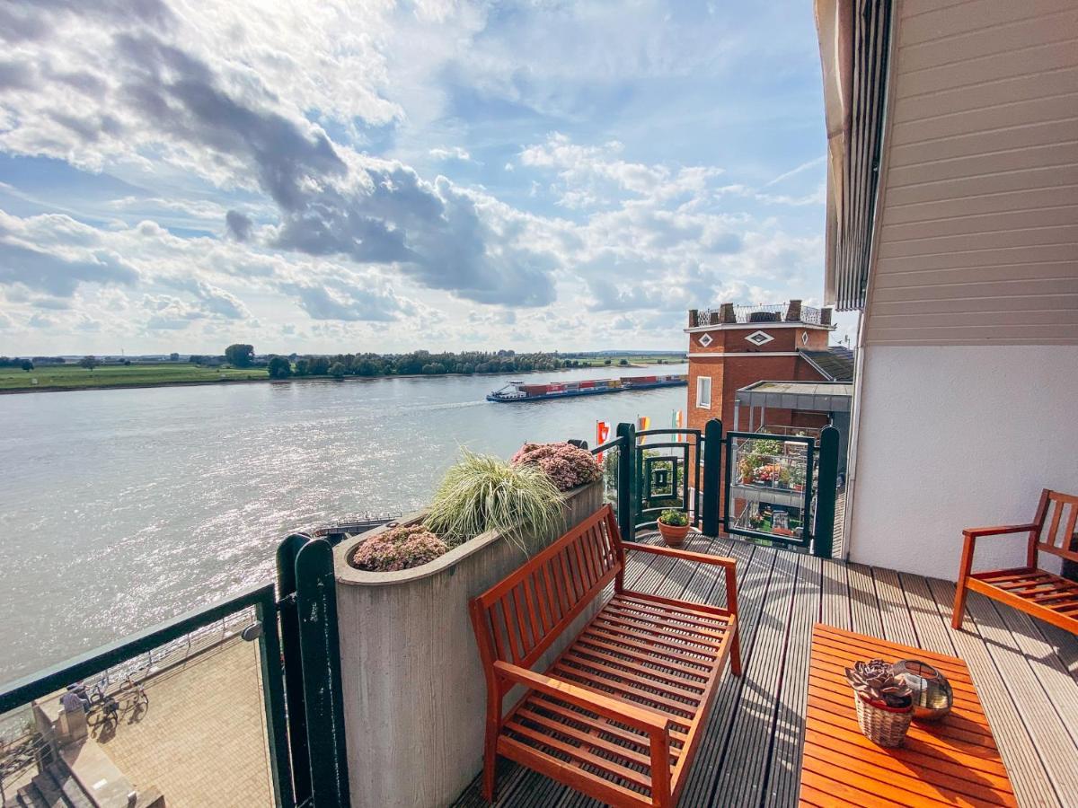 Rheinloft 3 - Grosse Giebelwohnung Mit Dachterrassen An Der Rheinpromenade Emmerich Extérieur photo